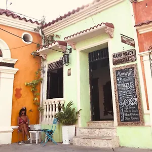 Casa Mamá Waldy New Pensión